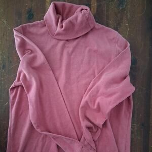 Vintage Rose Pink Turtleneck - Northern Isles